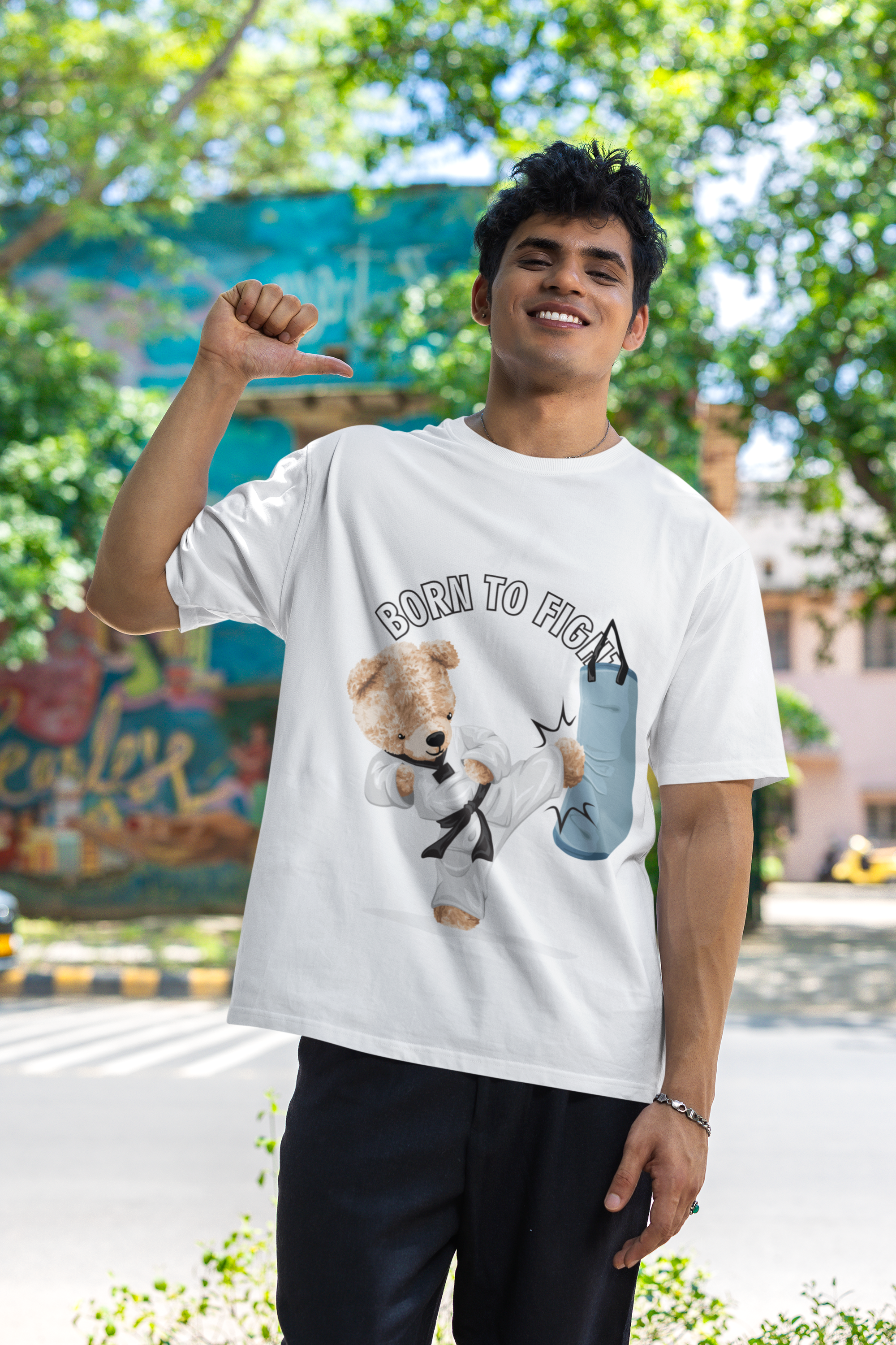 ROYAL BEAR FIGHT WHITE OVERSIZED TEE